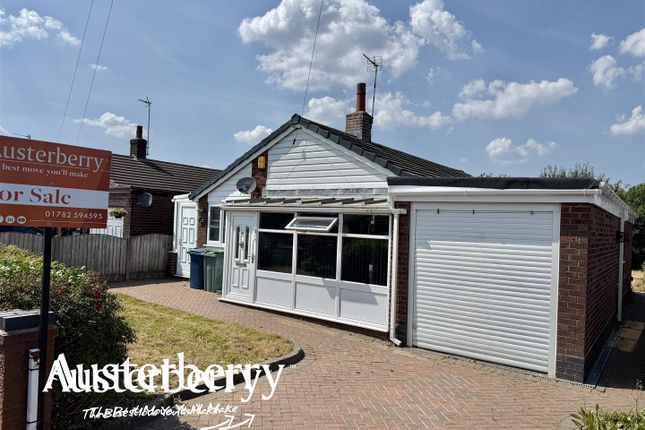2 bed property, in Golborn Avenue, £220,000