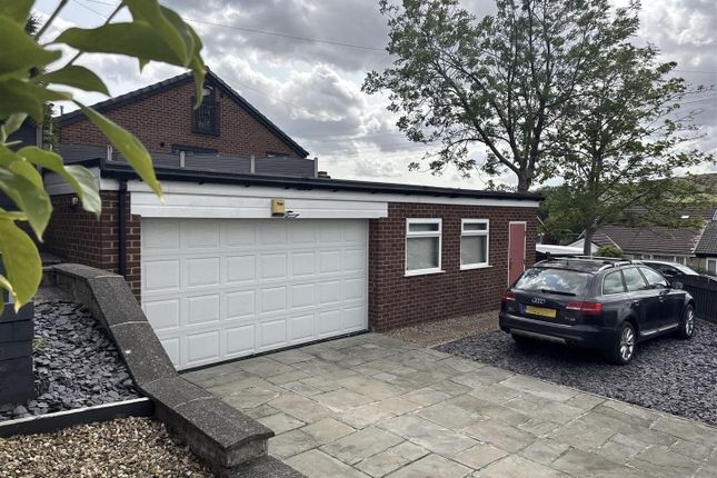 3 bed property, in Richmond Crescent, £330,000