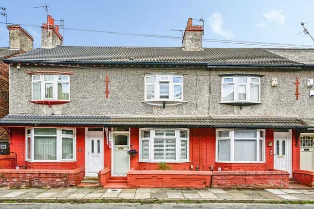 3 bed property, in Barndale Road, £280,000