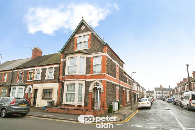 6 bed property, in Mackintosh Place, £500,000