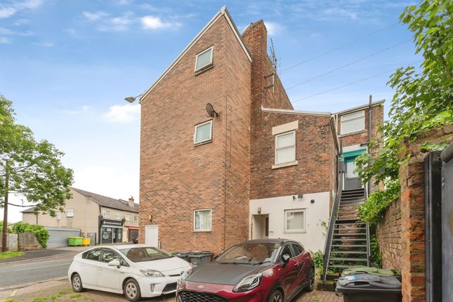 2 bed property, in Old Chester Road, £110,000