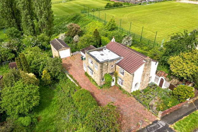 4 bed property, in Lilac Cottage, £400,000