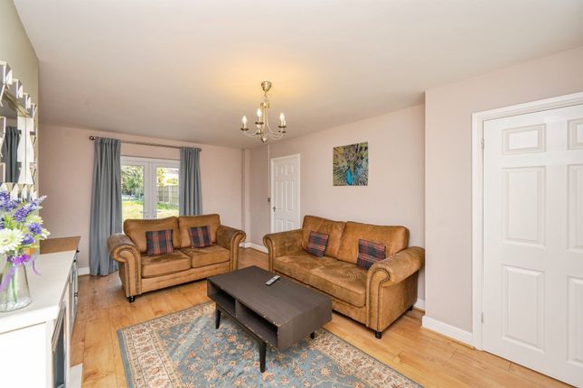 3 bed property, in Merchant Avenue, £240,000