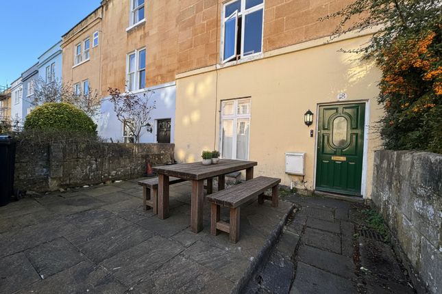 4 bed property, in Lambridge Place, £800,000