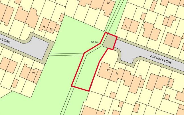 Studio, in Land Adjacent To 15 Aldrin Close, £5,000