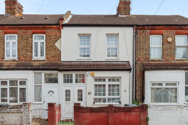 3 bed property, in Beresford Road, £585,000