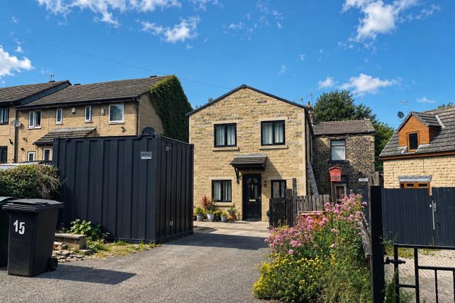 5 bed property, in Green Row, £250,000