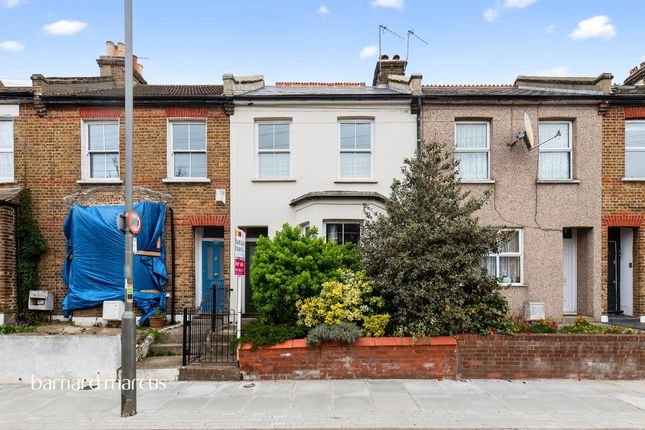 3 bed property, in Trevelyan Road, £800,000