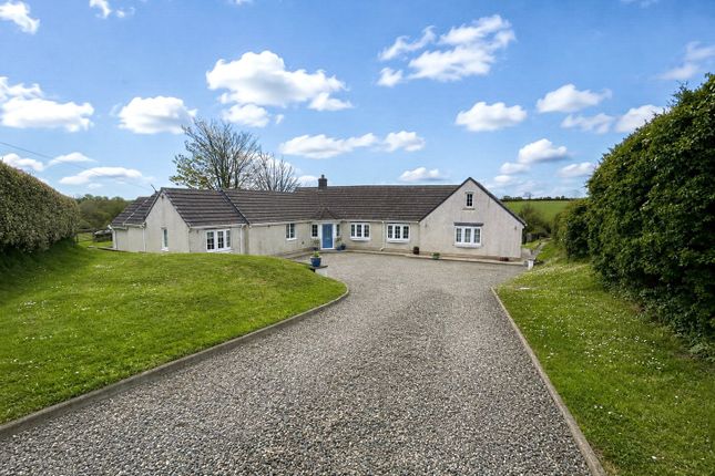 5 bed property, in Camrose, £825,000