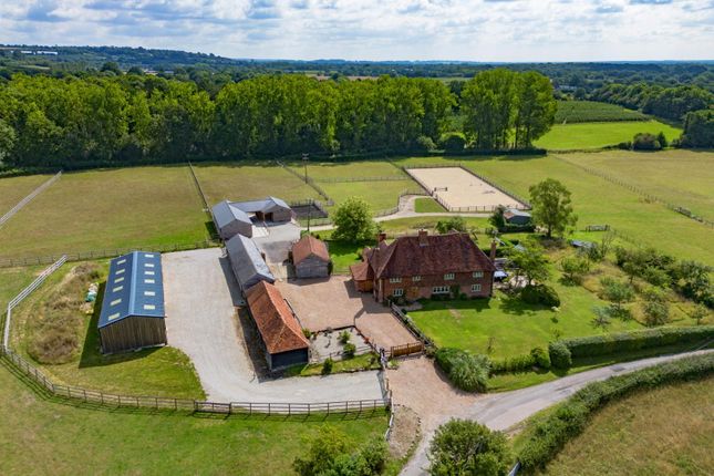 5 bed property, in Hecton Farm, £1,895,000