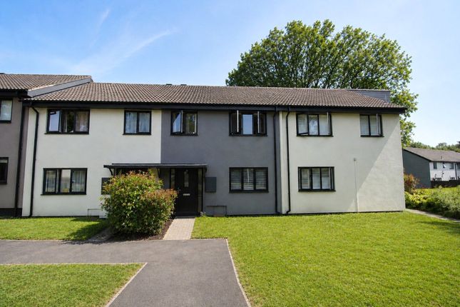 3 bed property, in St. Lucia Park, £325,000