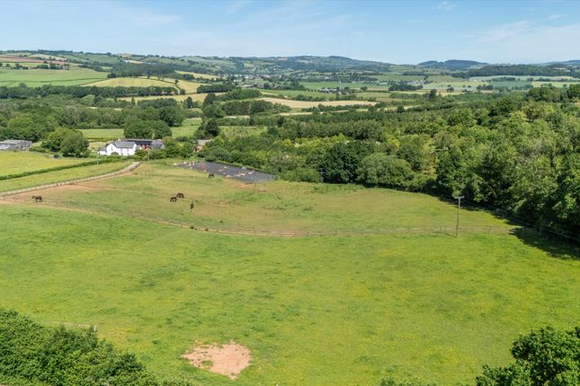 4 bed property, in Cobhay, £1,100,000