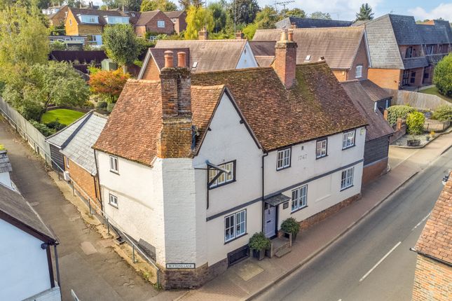 4 bed property, in High Street, £1,100,000