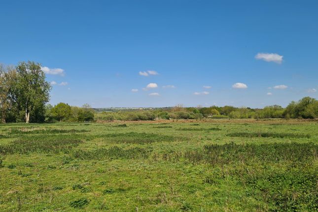 Land, in Foxburrow Hill, £275,000