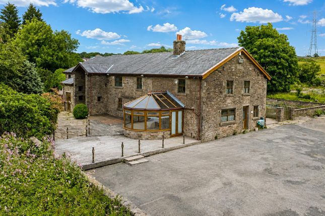 6 bed property, in Lower Whitehalgh Barn, £550,000