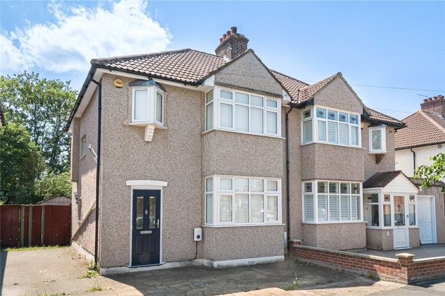 3 bed property, in Constance Road, £735,000