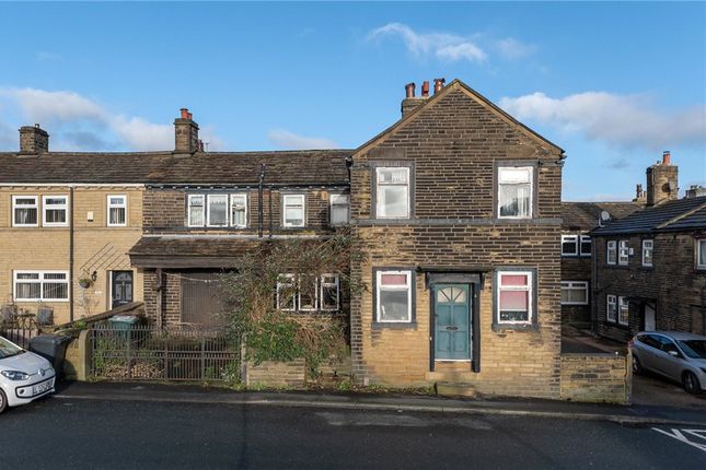 3 bed property, in Allerton Road, £165,000