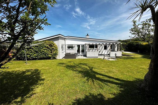 3 bed property, in Bay View Road, £495,000