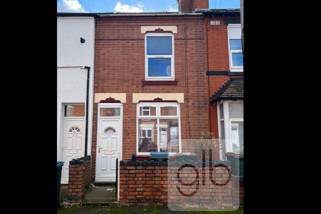 4 bed property, in Harley Street, £215,000