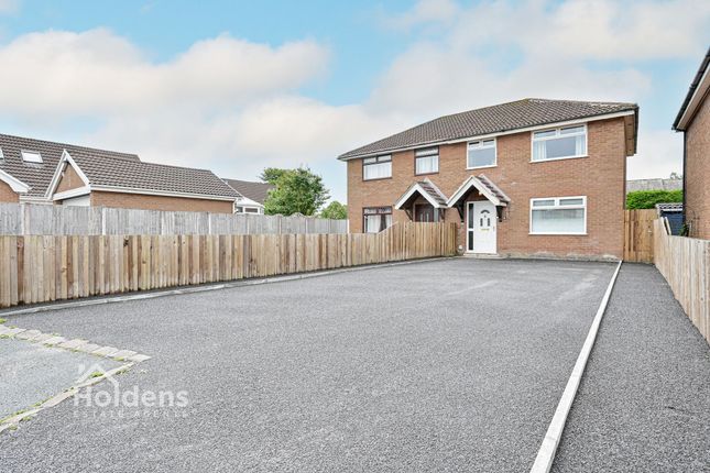 3 bed property, in Calder Avenue, £229,950