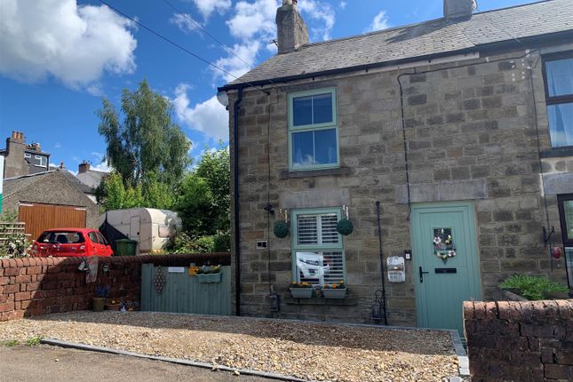 2 bed property, in Forest Road, £210,000
