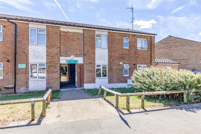 2 bed property, in Eden Grove Road, £240,000