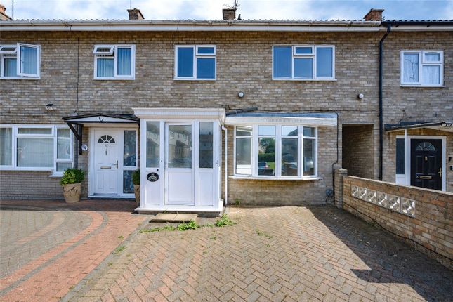 3 bed property, in Leaf Road, £300,000