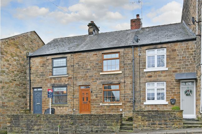 2 bed property, in Chesterfield Road, £175,000