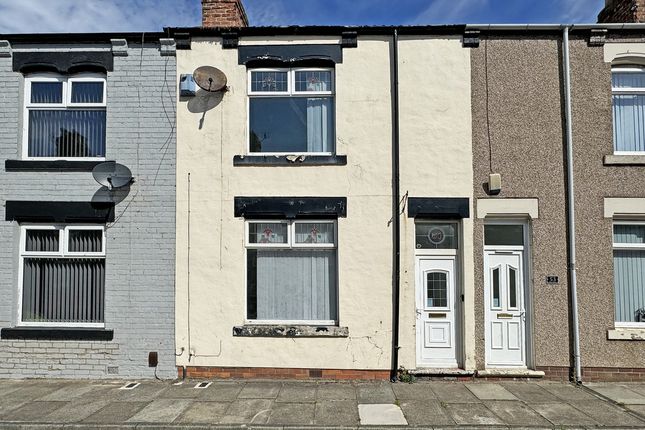 2 bed property, in Belk Street, £62,500
