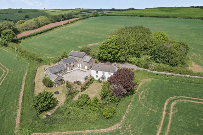 5 bed property, in Kingsbridge, £1,195,000