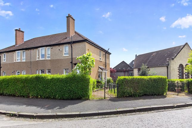 2 bed property, in Crowhill Street, £75,000