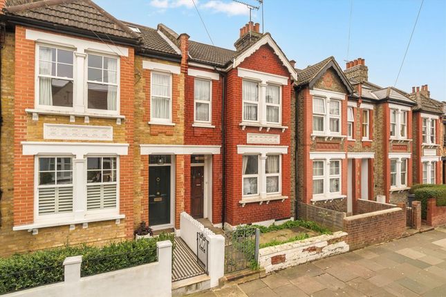 3 bed property, in Harlesden Gardens, £725,000