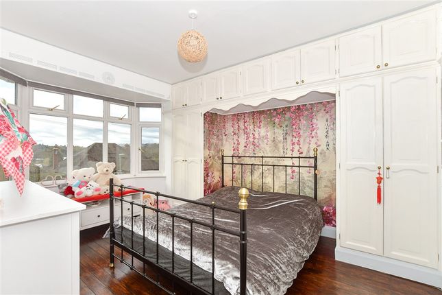 4 bed property, in West Bank, £850,000