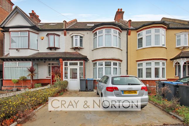 4 bed property, in Ashburton Avenue, £539,000