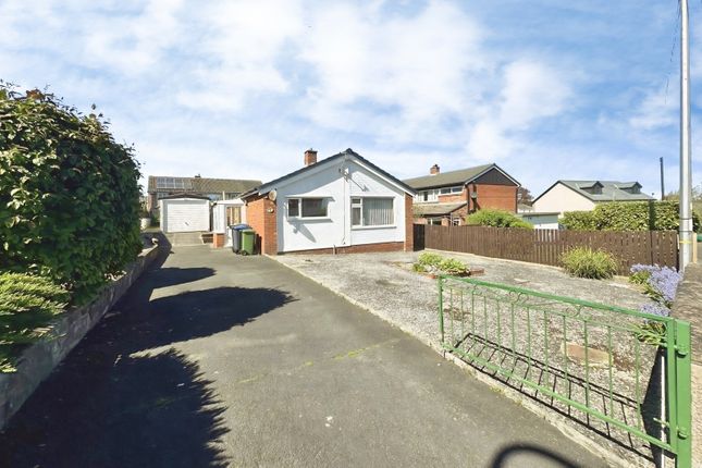 2 bed property, in Mount Pleasant Gardens, £200,000