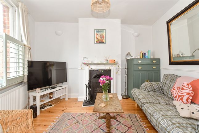2 bed property, in Church Street, £400,000