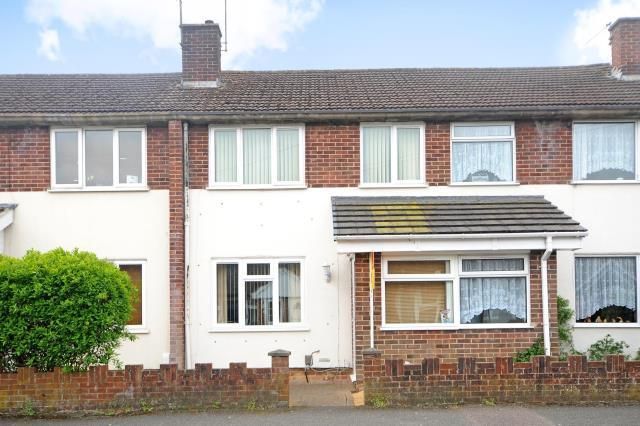 3 bed property, in Blake Road, £280,000