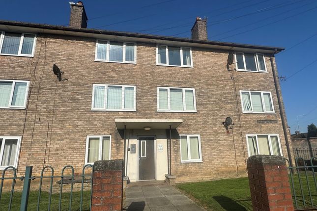 1 bed property, in 21B Warwick Road, £30,000