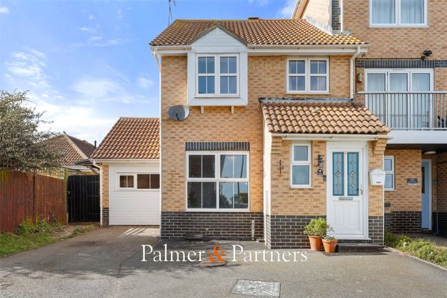 3 bed property, in Selsey Avenue, £290,000