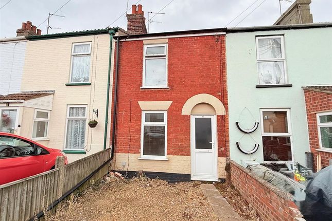 3 bed property, in Well Street, £110,000
