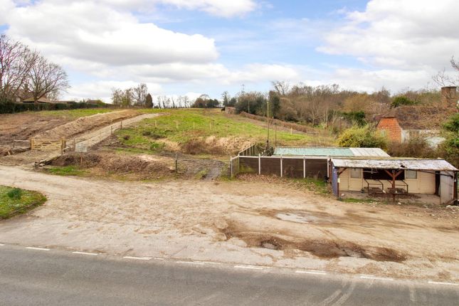 4 bed property, in Former Farmshop Site, £375,000