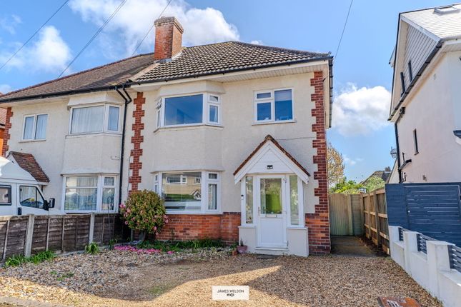 3 bed property, in Horsham Avenue, £355,000