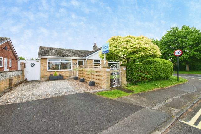 3 bed property, in Cotswold Way, £600,000