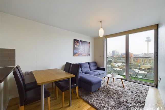 1 bed property, in Cheapside, £135,000