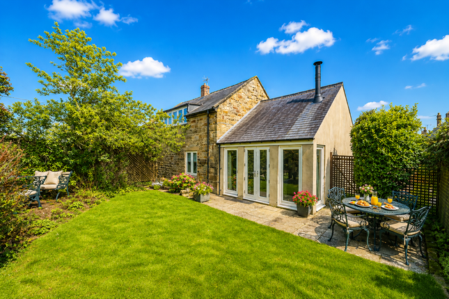 3 bed property, in Kirkstone, £400,000