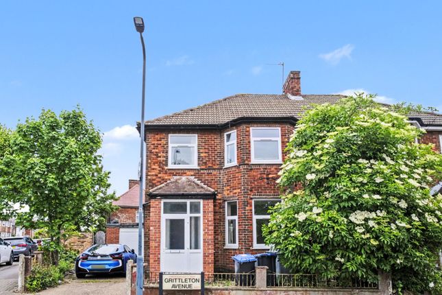 3 bed property, in Grittleton Avenue, £390,000