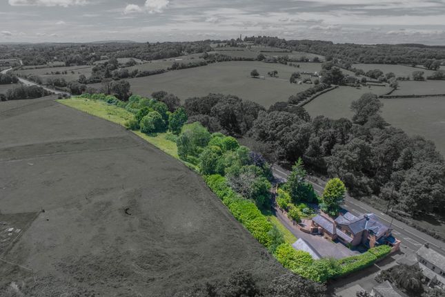 6 bed property, in Warwick Road, £985,000