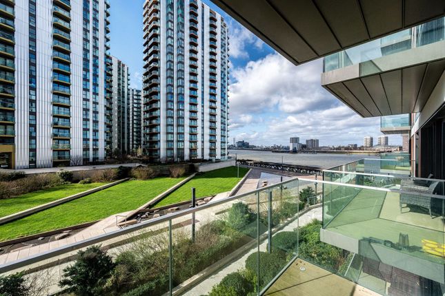 1 bed property, in Judde House, £350,000
