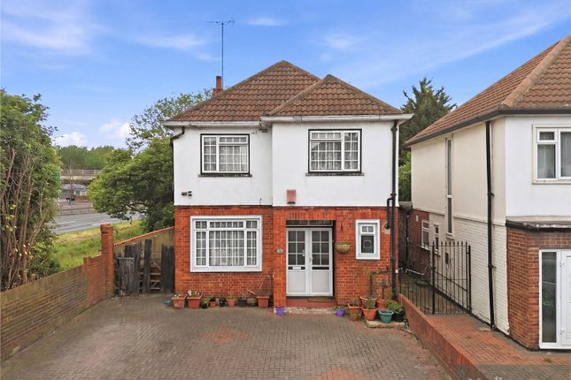 4 bed property, in Lechmere Approach, £850,000