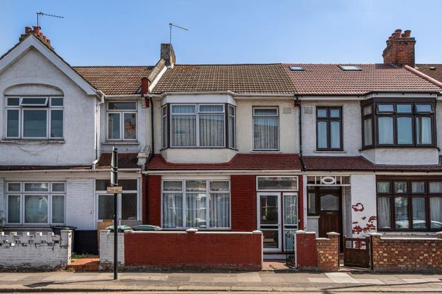 3 bed property, in Westbury Avenue, £635,000